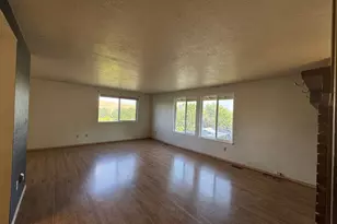 3320 SW Ladow Ave, Pendleton, OR 97801 - Photo 7
