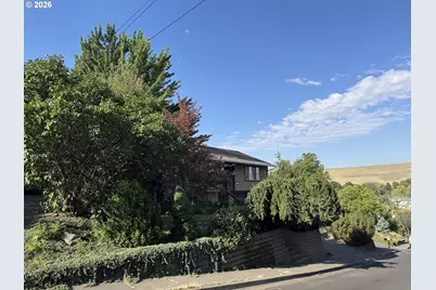 3320 SW Ladow Ave, Pendleton, OR 97801 - Photo 3
