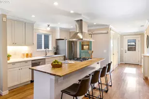 4643 NE 25th Ave, Portland, OR 97211 - Photo 9
