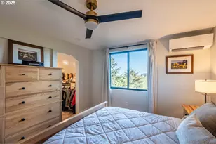 390 4th St SW, Bandon, OR 97411 - Photo 35