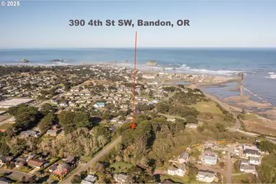 390 4th St SW, Bandon, OR 97411 - Photo 7