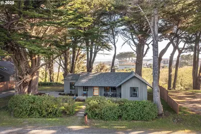 390 4th St SW, Bandon, OR 97411 - Photo 45