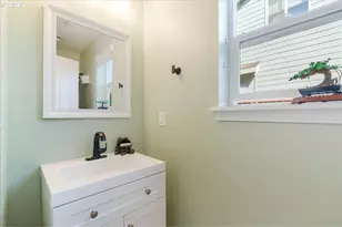 18843 Chanelle Way, Oregon City, OR 97045 - Photo 15