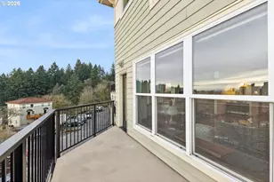 335 NW Uptown Terrace, Portland, OR 97210 - Photo 17