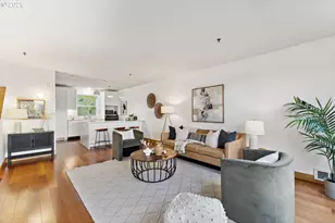 335 NW Uptown Terrace, Portland, OR 97210 - Photo 7