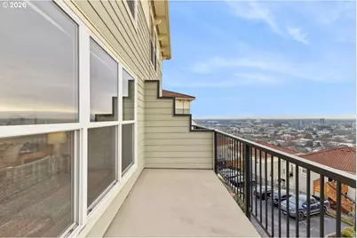 335 NW Uptown Ter #3A, Portland, OR 97210 - Photo 17
