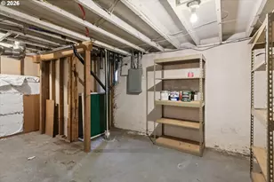 8521 SE Yamhill St, Portland, OR 97216 - Photo 25
