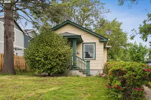 8521 SE Yamhill St, Portland, OR 97216 - Photo 3
