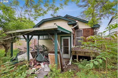 8521 SE Yamhill St, Portland, OR 97216 - Photo 35