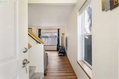 8425 NE 36th Cir, Vancouver, WA 98662 - Photo 3