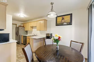 8425 NE 36th Cir, Vancouver, WA 98662 - Photo 9