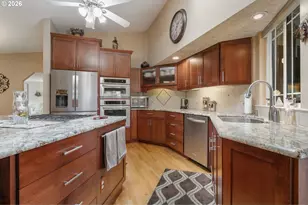 6410 SW Skiver Ct, Beaverton, OR 97078 - Photo 5
