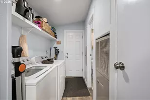 518 Scotts Glen Dr, Springfield, OR 97477 - Photo 27