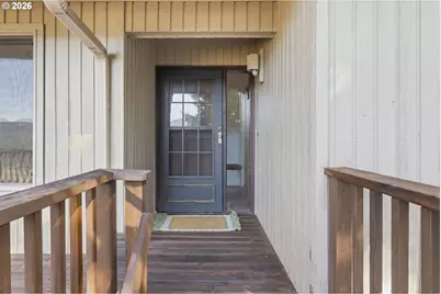 49950 NW Mystic Dr, Forest Grove, OR 97116 - Photo 9