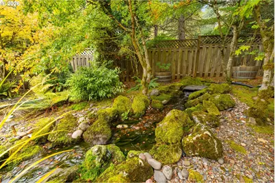 17454 Brookhurst Ct, Lake Oswego, OR 97034 - Photo 39