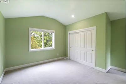 17454 Brookhurst Ct, Lake Oswego, OR 97034 - Photo 31