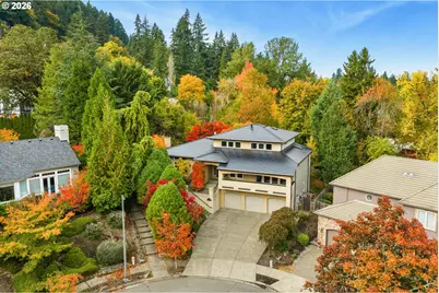 17454 Brookhurst Ct, Lake Oswego, OR 97034 - Photo 45