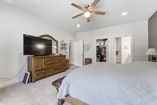 1857 Cabezon Ct, North Bend, OR 97459 - Photo 17
