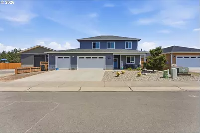 1857 Cabezon Ct, North Bend, OR 97459 - Photo 1