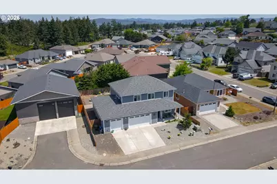 1857 Cabezon Ct, North Bend, OR 97459 - Photo 37