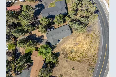 20629 Whitewing Ct, Bend, OR 97701 - Photo 15