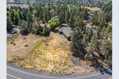 20629 Whitewing Ct, Bend, OR 97701 - Photo 17