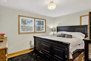 110 NE 130th Pl, Portland, OR 97230 - Photo 15