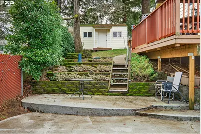 110 NE 130th Pl, Portland, OR 97230 - Photo 29