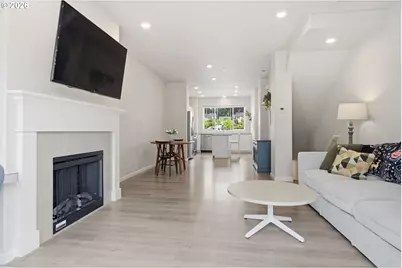 14200 SW Gold Coast Ter, Portland, OR 97224 - Photo 7