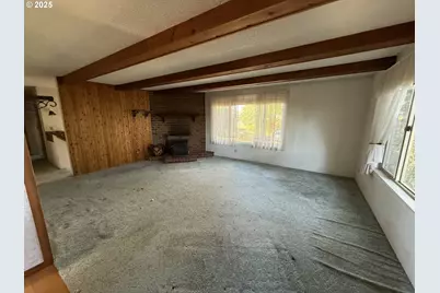 165 SE Rose St, Waldport, OR 97394 - Photo 13