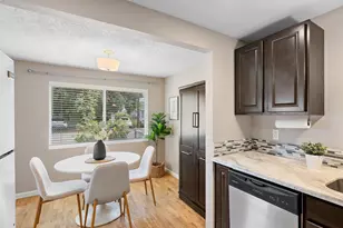 8115 SE 64th Ave, Portland, OR 97206 - Photo 9