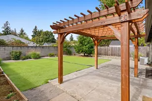 8115 SE 64th Ave, Portland, OR 97206 - Photo 25