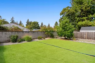 8115 SE 64th Ave, Portland, OR 97206 - Photo 27