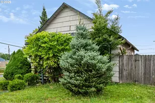 303 22nd Ave, Longview, WA 98632 - Photo 3