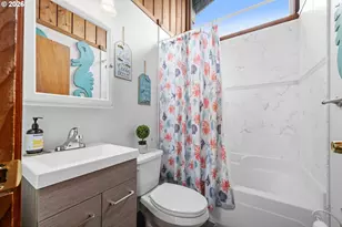 1441 S Columbia St, Seaside, OR 97138 - Photo 25