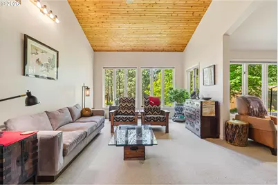 610 Sunnyside Rd, Trout Lake, WA 98650 - Photo 13
