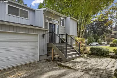 1733 Jamie Cir, West Linn, OR 97068 - Photo 3