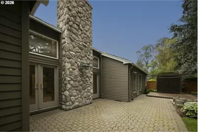 5698 Charles Cir, Lake Oswego, OR 97035 - Photo 33
