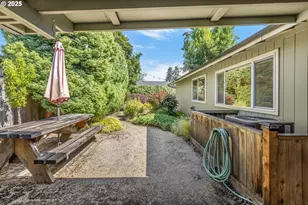 376 49th Loop, Springfield, OR 97478 - Photo 35