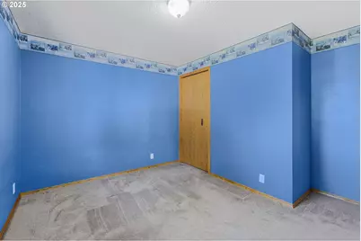 376 49th Loop, Springfield, OR 97478 - Photo 17