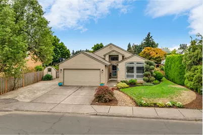 19221 Cokeron Dr, Oregon City, OR 97045 - Photo 1