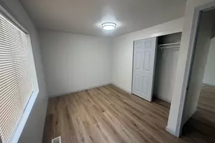 12336 SE Holgate Blvd, Portland, OR 97236 - Photo 5