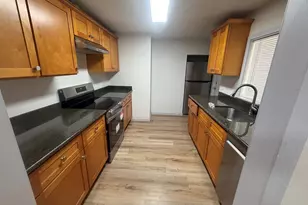 12336 SE Holgate Blvd, Portland, OR 97236 - Photo 9