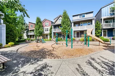 14020 SW Burlwood Ln, Beaverton, OR 97005 - Photo 35