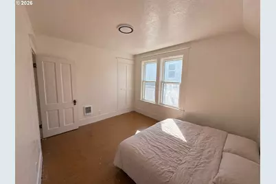 322 W C St, Rainier, OR 97048 - Photo 13
