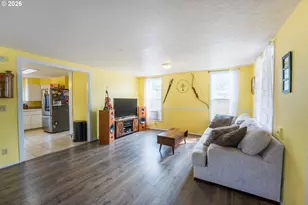 610 E Exeter St, Gladstone, OR 97027 - Photo 7