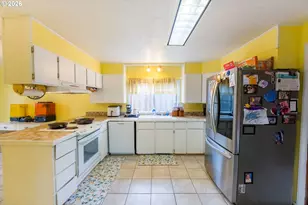 610 E Exeter St, Gladstone, OR 97027 - Photo 15