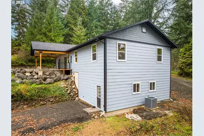 283 Upper Terrace Ln, Glide, OR 97443 - Photo 5