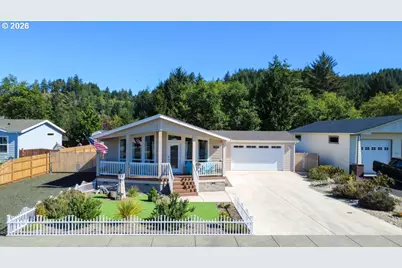 1060 Cedar Loop, Lakeside, OR 97449 - Photo 3