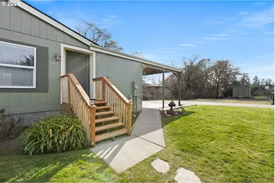 147 Dark Horse St, Roseburg, OR 97471 - Photo 3